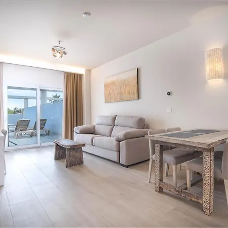 Aljarafe By Qhotels Apartmán 3*